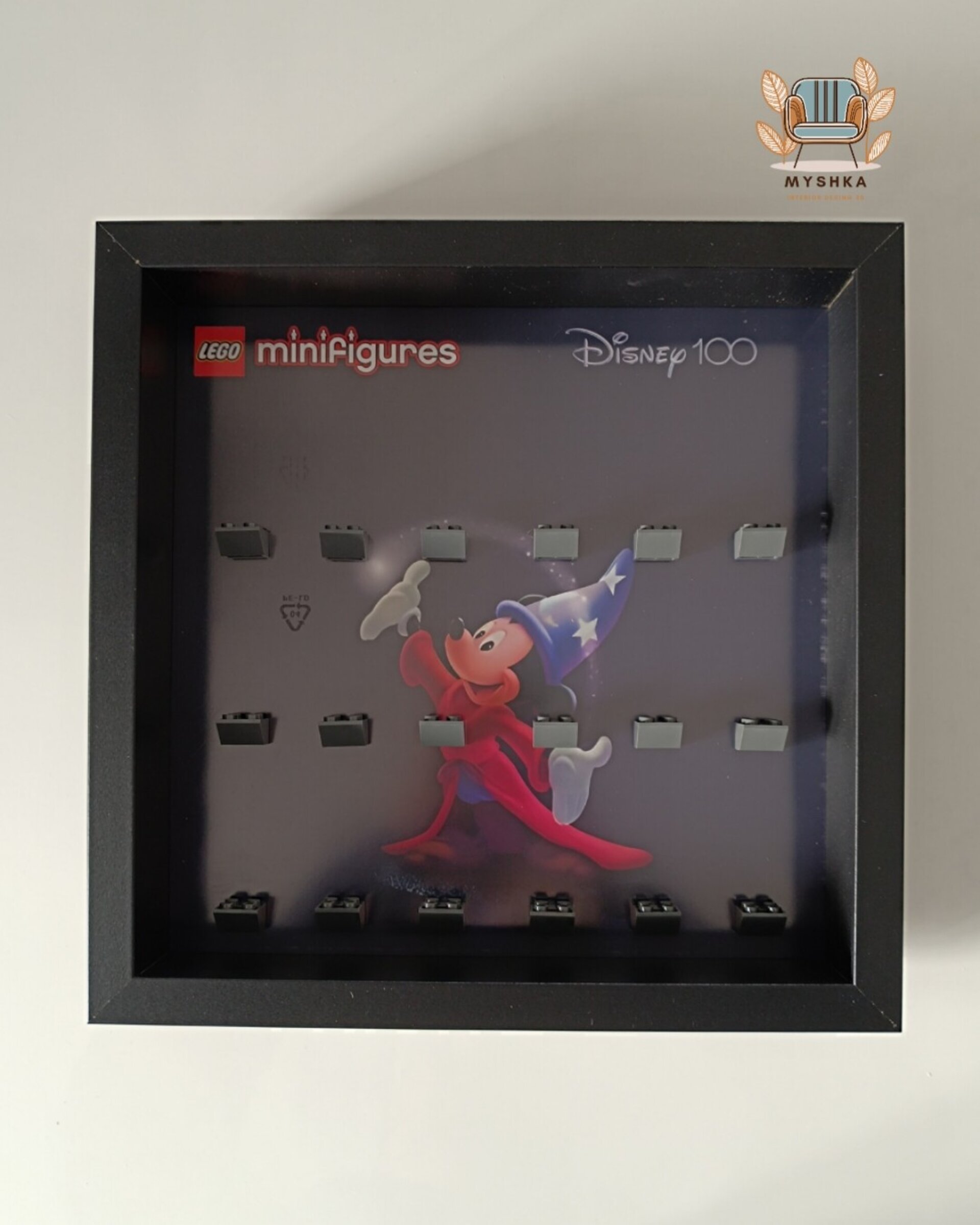 Marco exhibición LEGO® Minifiguras Disney 100 Fantasía - 2